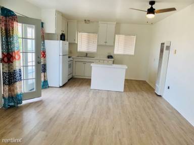 Main picture of 56616 Hilltop Dr