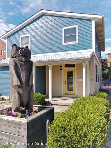 Main picture of 87 W Frankfort St