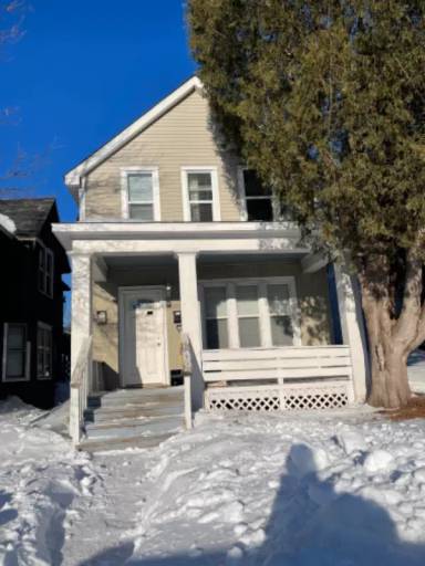Main picture of 615 N 59th Ave W