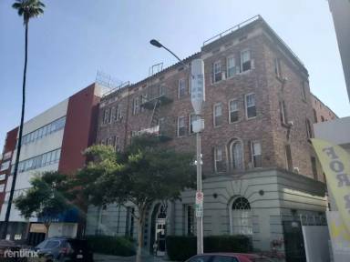 Main picture of 610 S Kenmore Ave