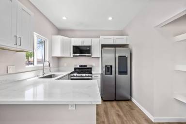 Main picture of 5010 54th Street - 1