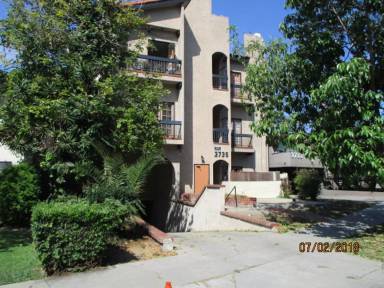 Main picture of 3735 Keystone Ave
