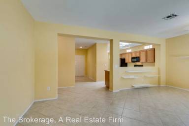 Main picture of 2824 Goldcreek St