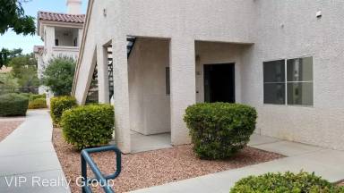 Main picture of 2117 Echo Bay St