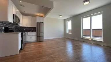 Main picture of 1084 Rogers Ave