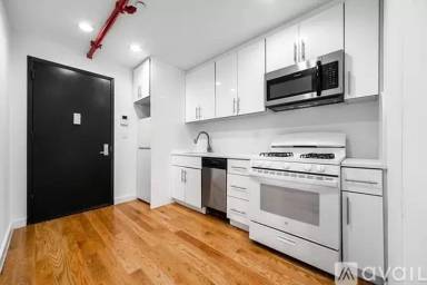 Main picture of 850 Flatbush Ave