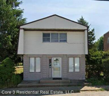 Main picture of 106 S Perry St