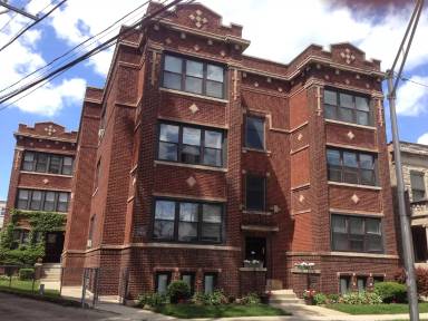 Main picture of 2266 W Leland Ave