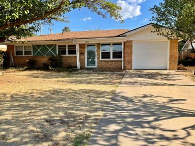 Main picture of 4905 9th St