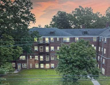 Main picture of 836 Jersey Ave