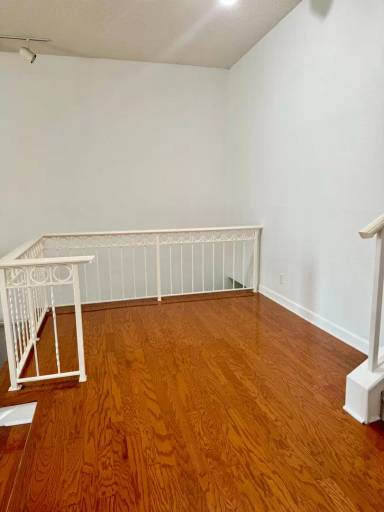 Main picture of 714 Coral Reef Dr