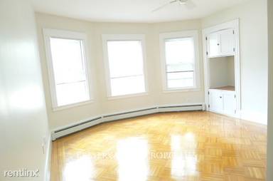 Main picture of 59 Lowell Ave