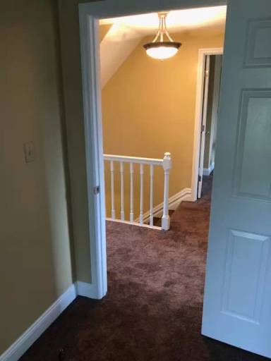 Main picture of 922 12th St