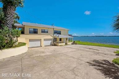 Main picture of 5275 N Highway 1