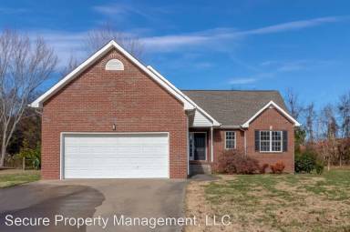 Main picture of 3403 Poplar Hl