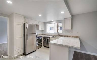 Main picture of 155 Rosebay Dr