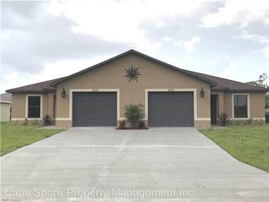 Main picture of 3018 SW 15th Pl