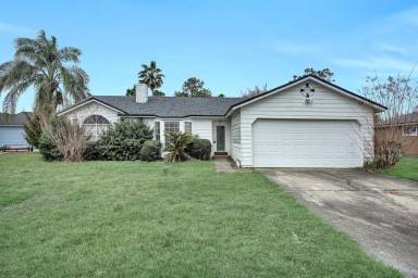 Main picture of 2103 Orangewood St