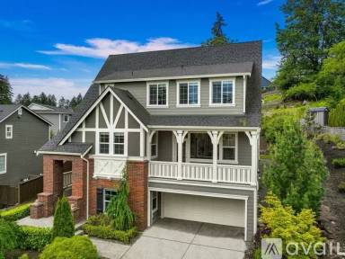Main picture of 11015 NE 194th Dr