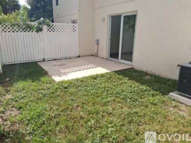 Main picture of 1105 Monticello Ln