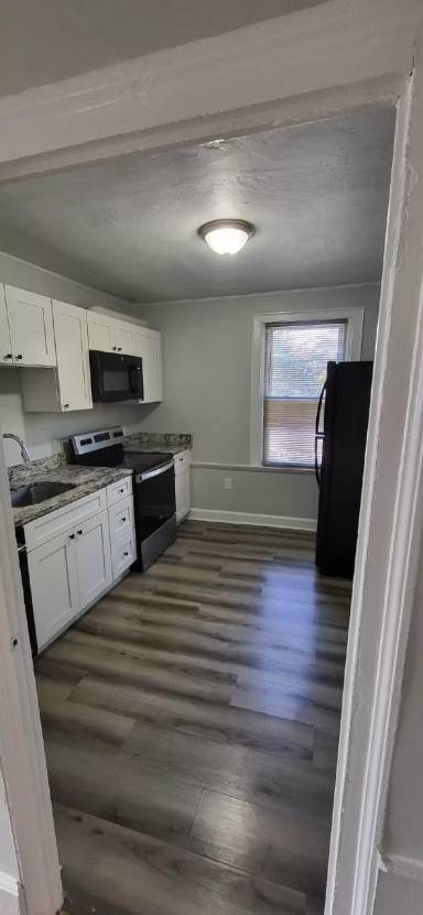 Main picture of 117 Spring St