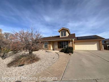 Main picture of 8211 Ruidoso Rd NE