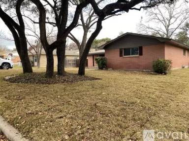 Main picture of 8730 Panther Dr