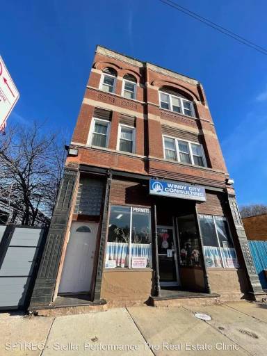 Main picture of 641 N Western Ave