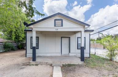 Main picture of 1638 W Mayfield Blvd