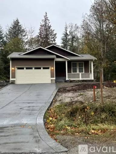 Main picture of 20 Rainier Ln