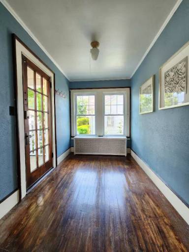 Main picture of 71 14th St