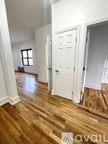 Main picture of 410 E 13th St