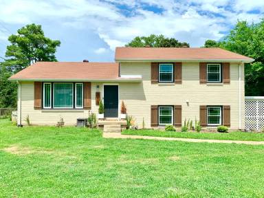 Main picture of 313 Verdun Dr