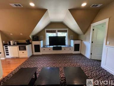 Main picture of 4011 E 3rd Ave