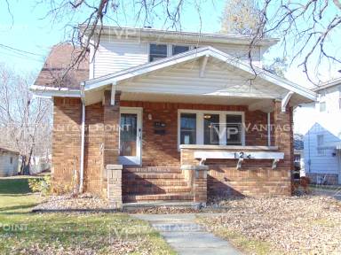 Main picture of 138 S Oneida St