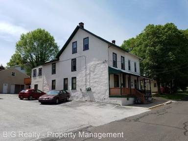 Main picture of 320 Vincent St