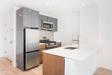 Main picture of 69 E 125th St