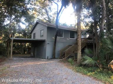 Main picture of 19 Desoto Dr