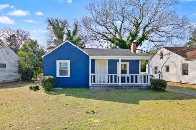 Main picture of 118 Circle Ct