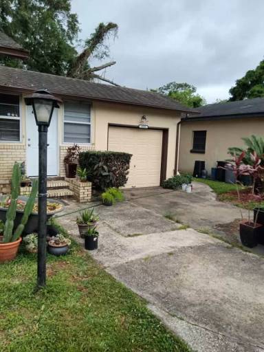 Main picture of 5050 Lawnview St