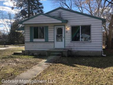 Main picture of 2500 N Averill Ave