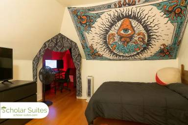 Main picture of 76-84 Linden St