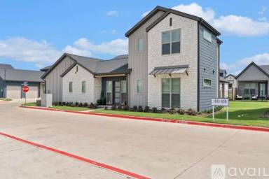 Main picture of 1560 Soccer Dr