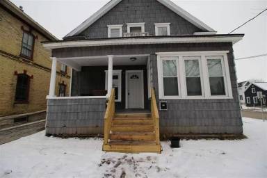Main picture of 422 S State St
