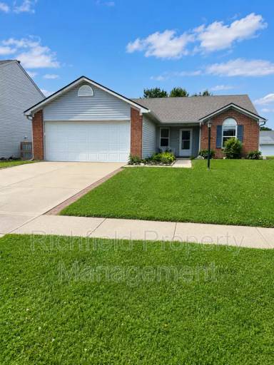 Main picture of 1704 Crimson Ln