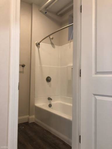Main picture of 16-40 Queensberry St