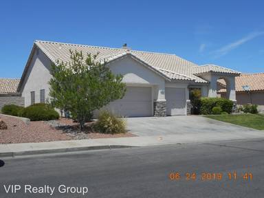 Main picture of 229 Marks St