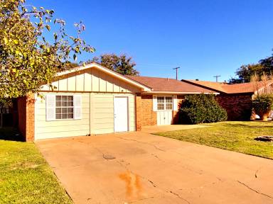Main picture of 5516 8th Pl