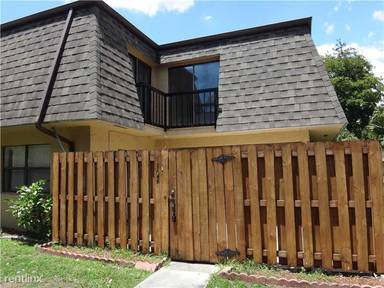 Main picture of 12519 SW 110th S Canal Street Rd