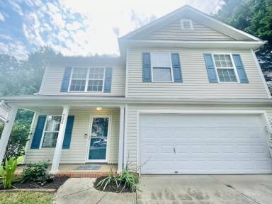 Main picture of 528 River View Dr